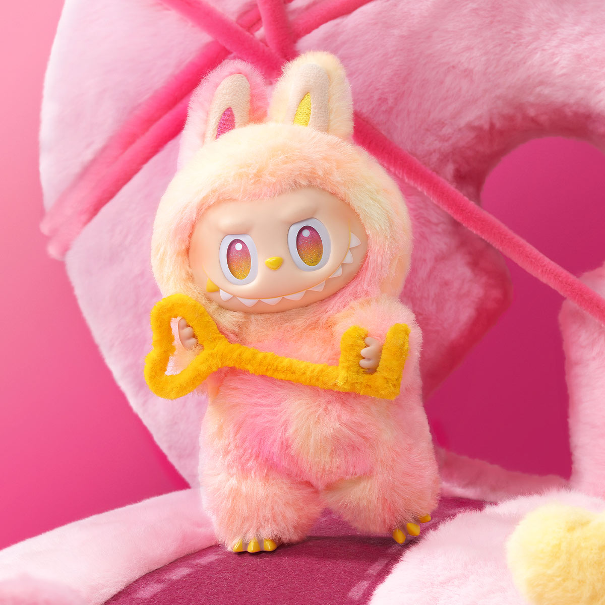 THE MONSTERS Big into Energy Plush Pendant Blind Box